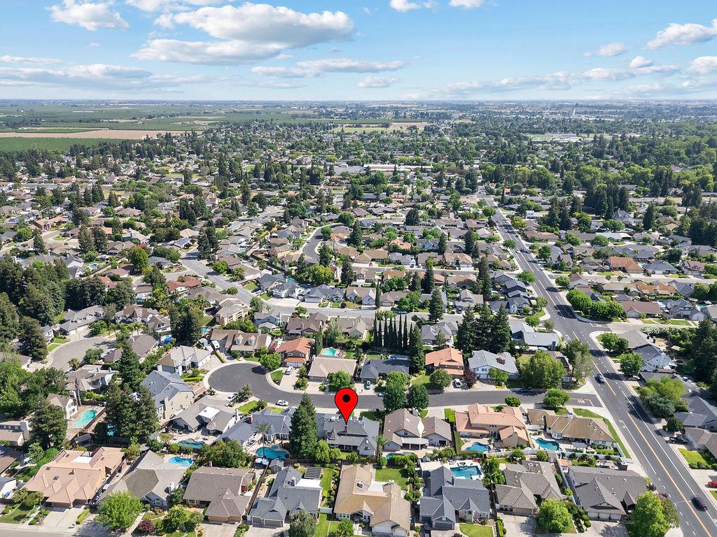 2035 Sconyers Ct, Turlock, CA 95382
