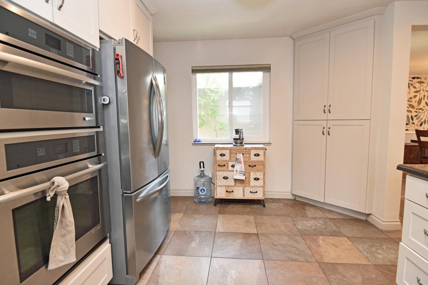 145 Andrews Ct, Turlock, CA 95380