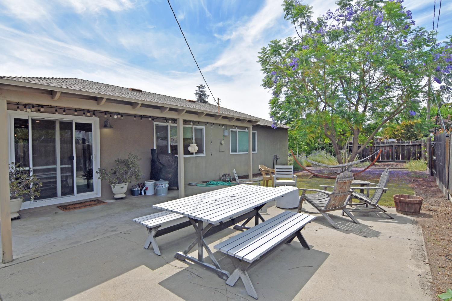 145 Andrews Ct, Turlock, CA 95380