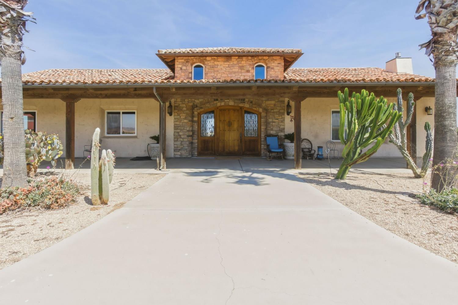 14963 Moraga Rd, Los Banos, CA 93635