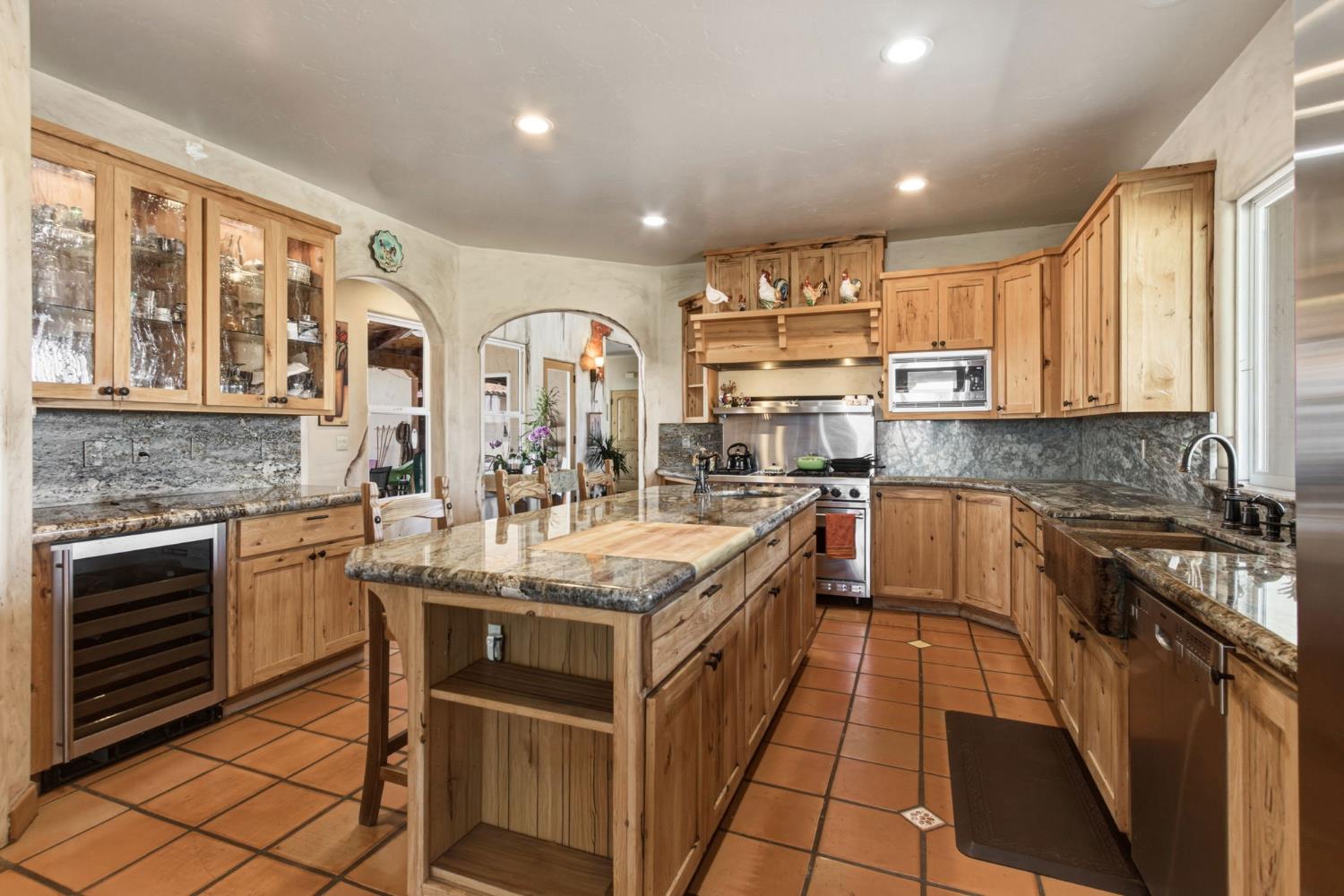 14963 Moraga Rd, Los Banos, CA 93635