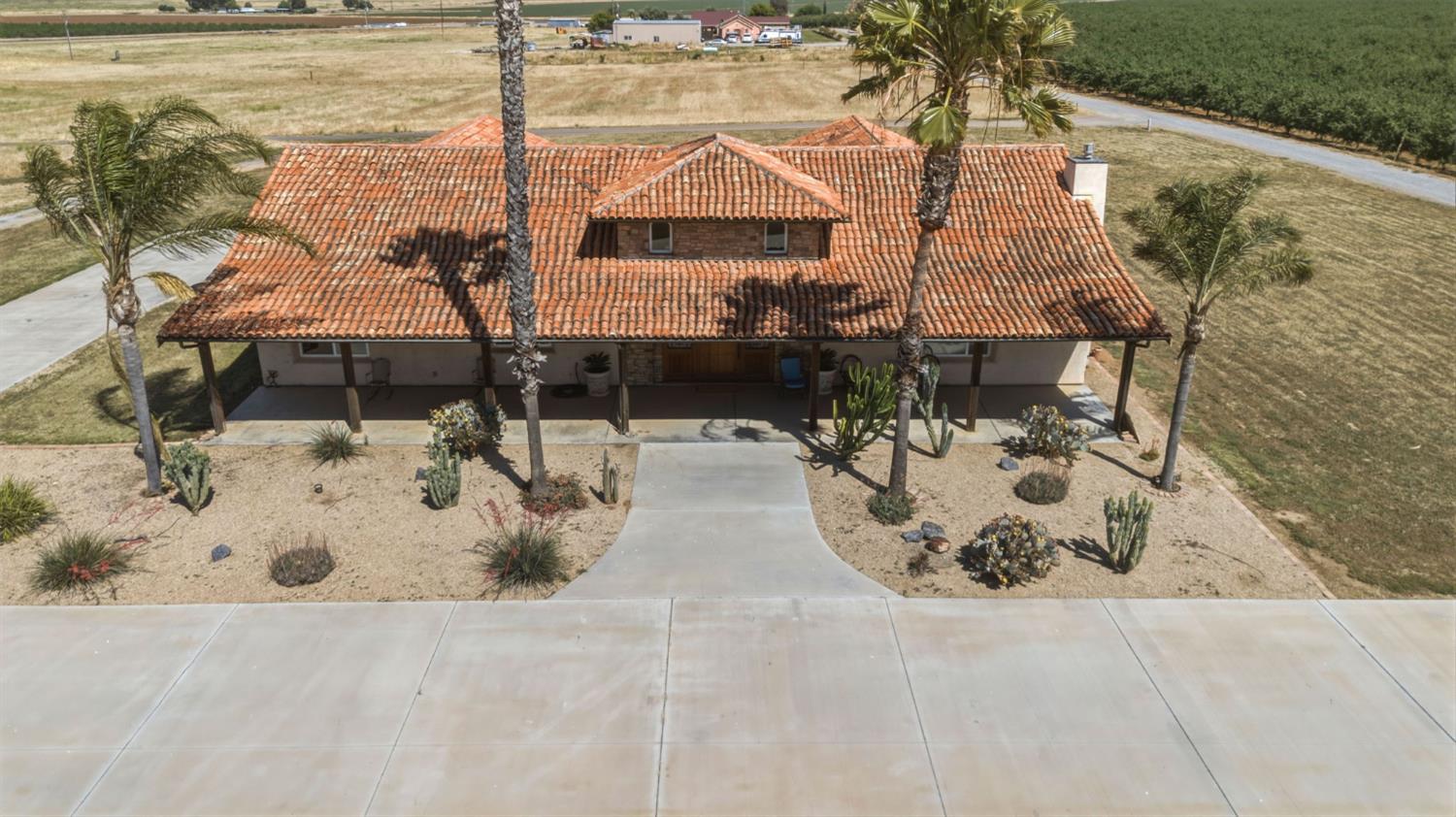 14963 Moraga Rd, Los Banos, CA 93635