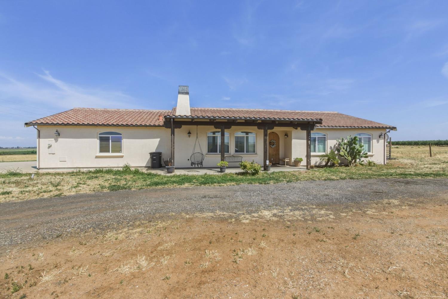 14963 Moraga Rd, Los Banos, CA 93635