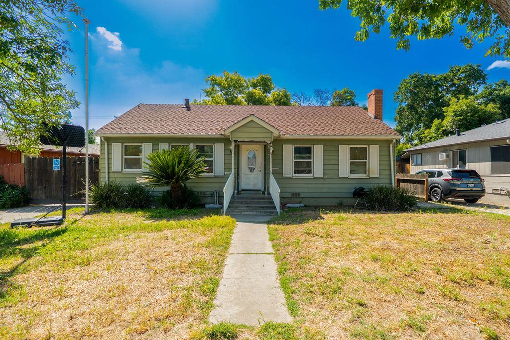 405 Santa Barbara Ave, Modesto, CA 95354