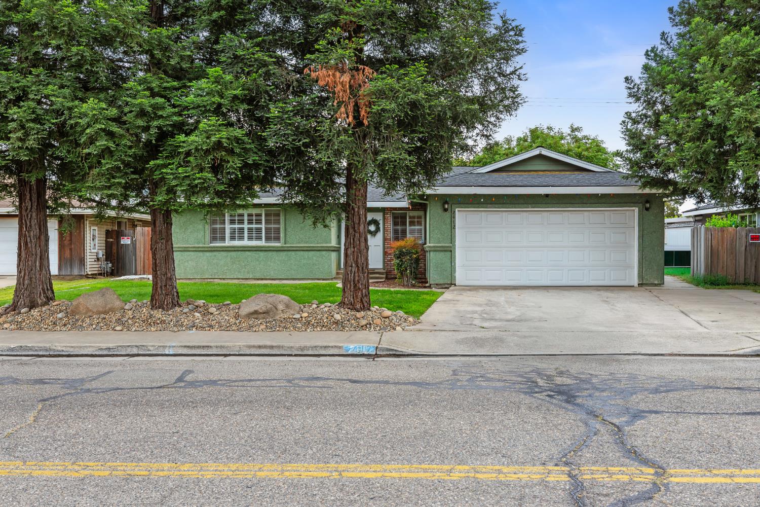 2412 Brodalski St, Atwater, CA 95301