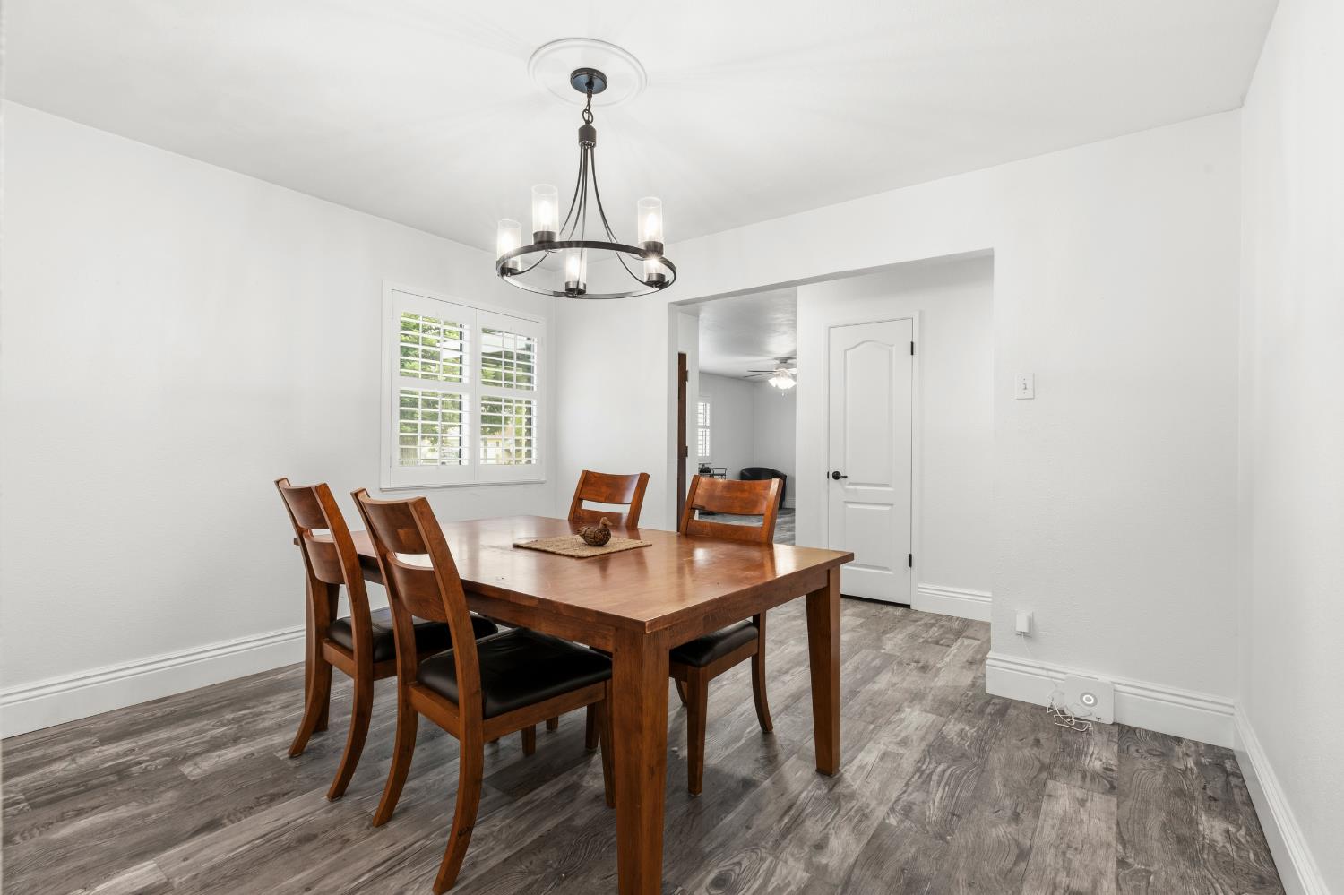 2412 Brodalski St, Atwater, CA 95301
