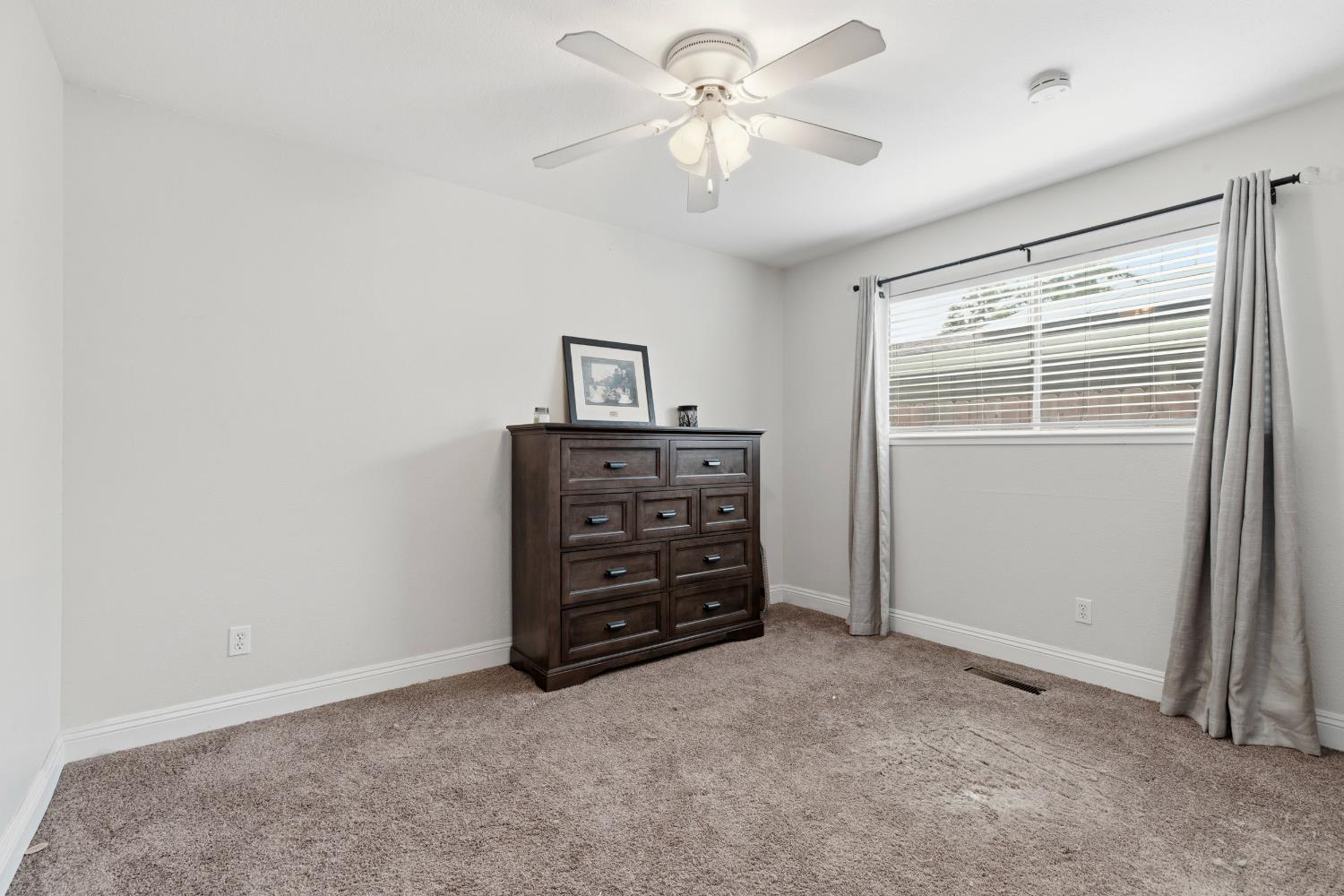 2412 Brodalski St, Atwater, CA 95301