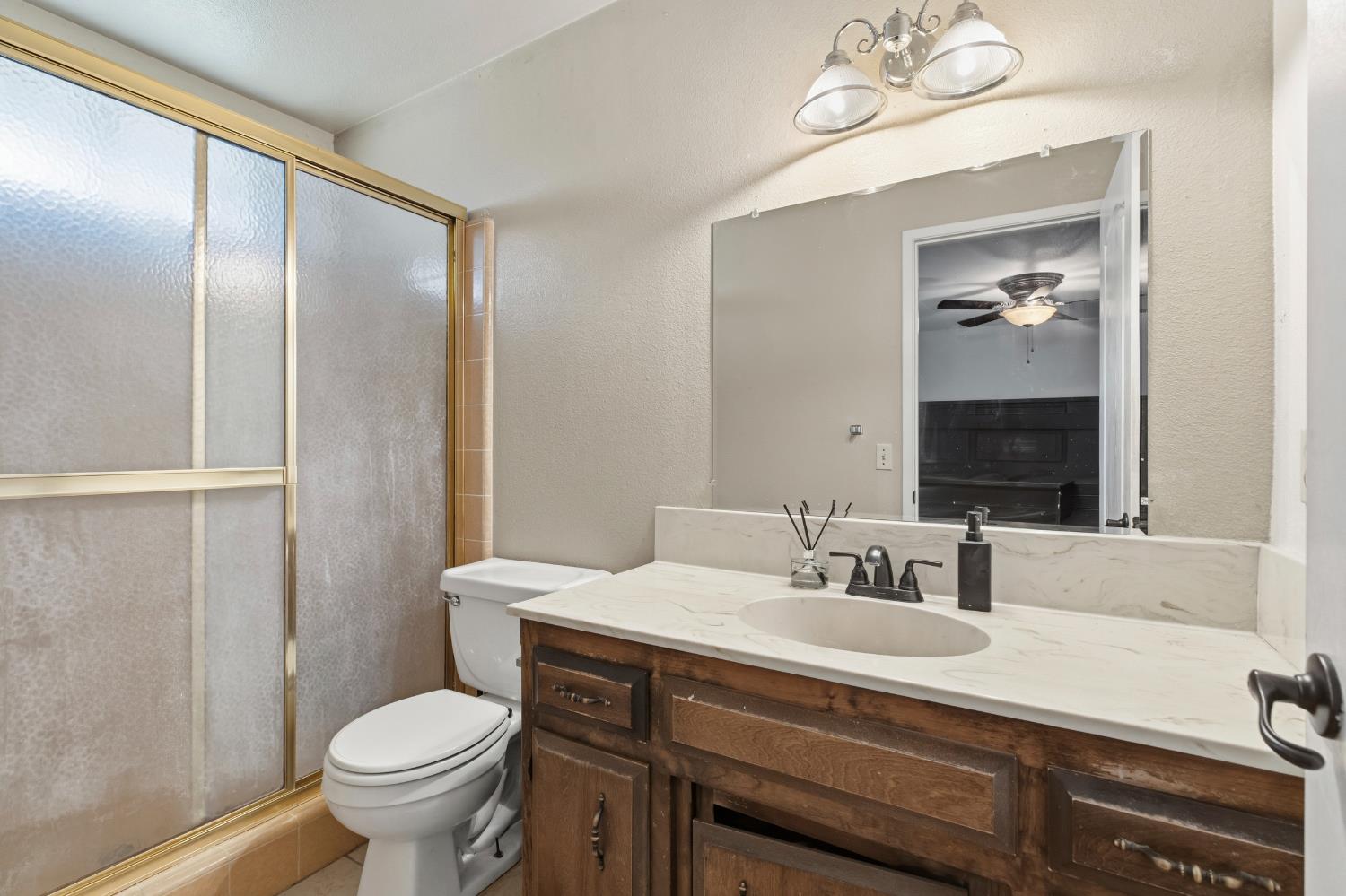 2412 Brodalski St, Atwater, CA 95301