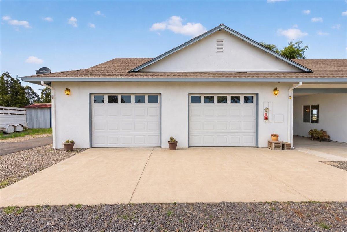 29765 E Chapman Way, Escalon, CA 95320
