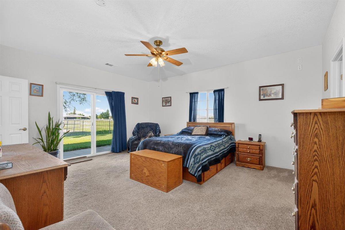 29765 E Chapman Way, Escalon, CA 95320