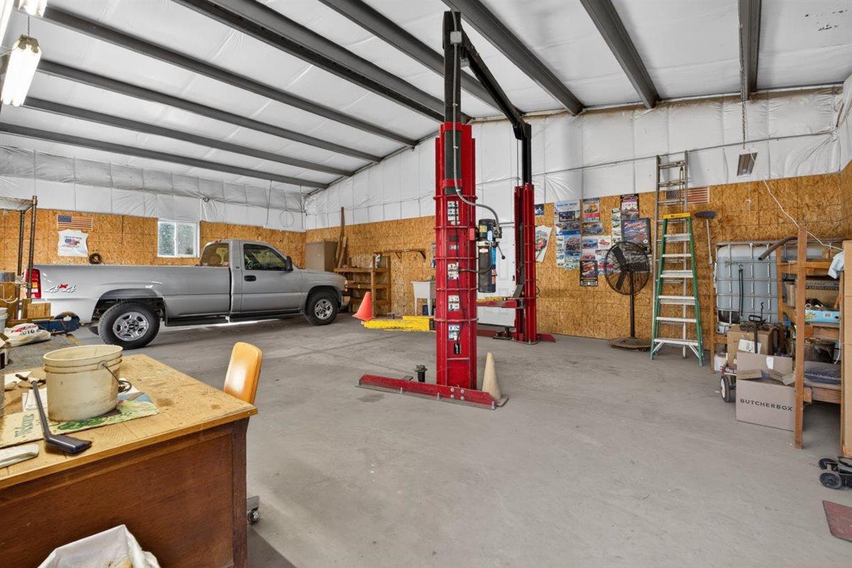 29765 E Chapman Way, Escalon, CA 95320