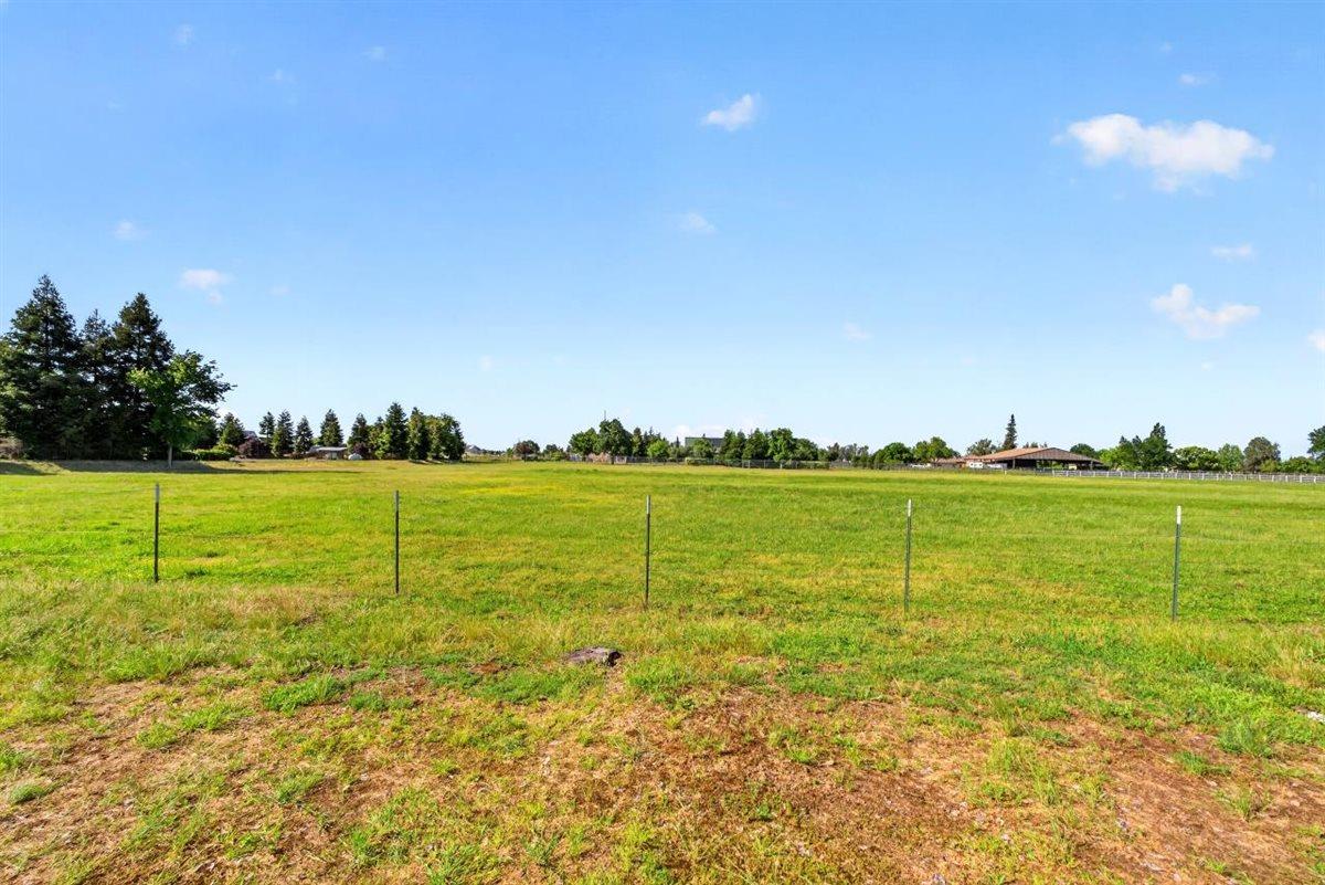 29765 E Chapman Way, Escalon, CA 95320