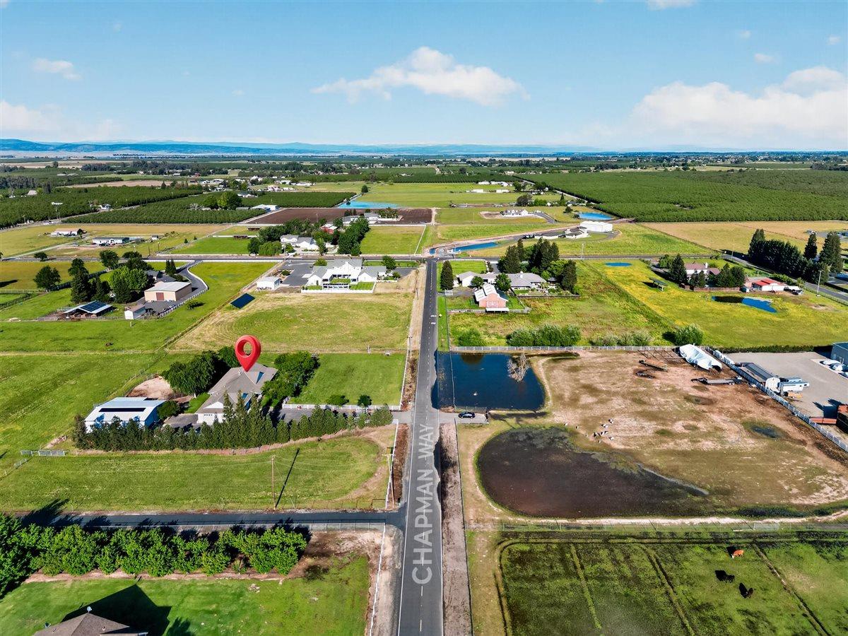 29765 E Chapman Way, Escalon, CA 95320