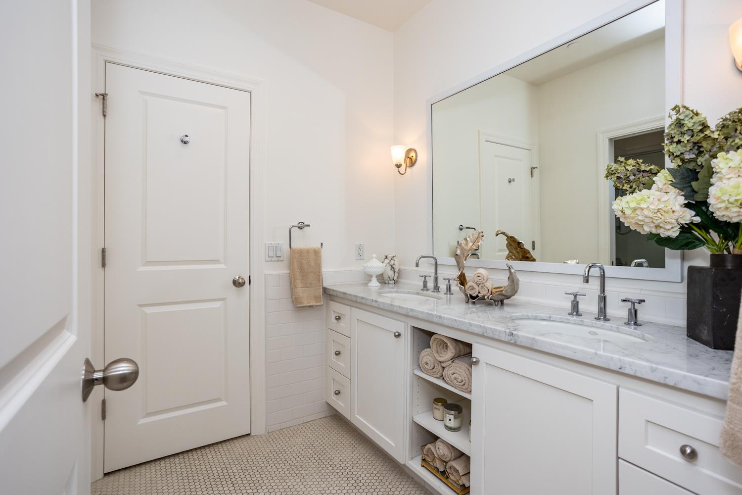 7407 River Nine Dr, Modesto, CA 95356