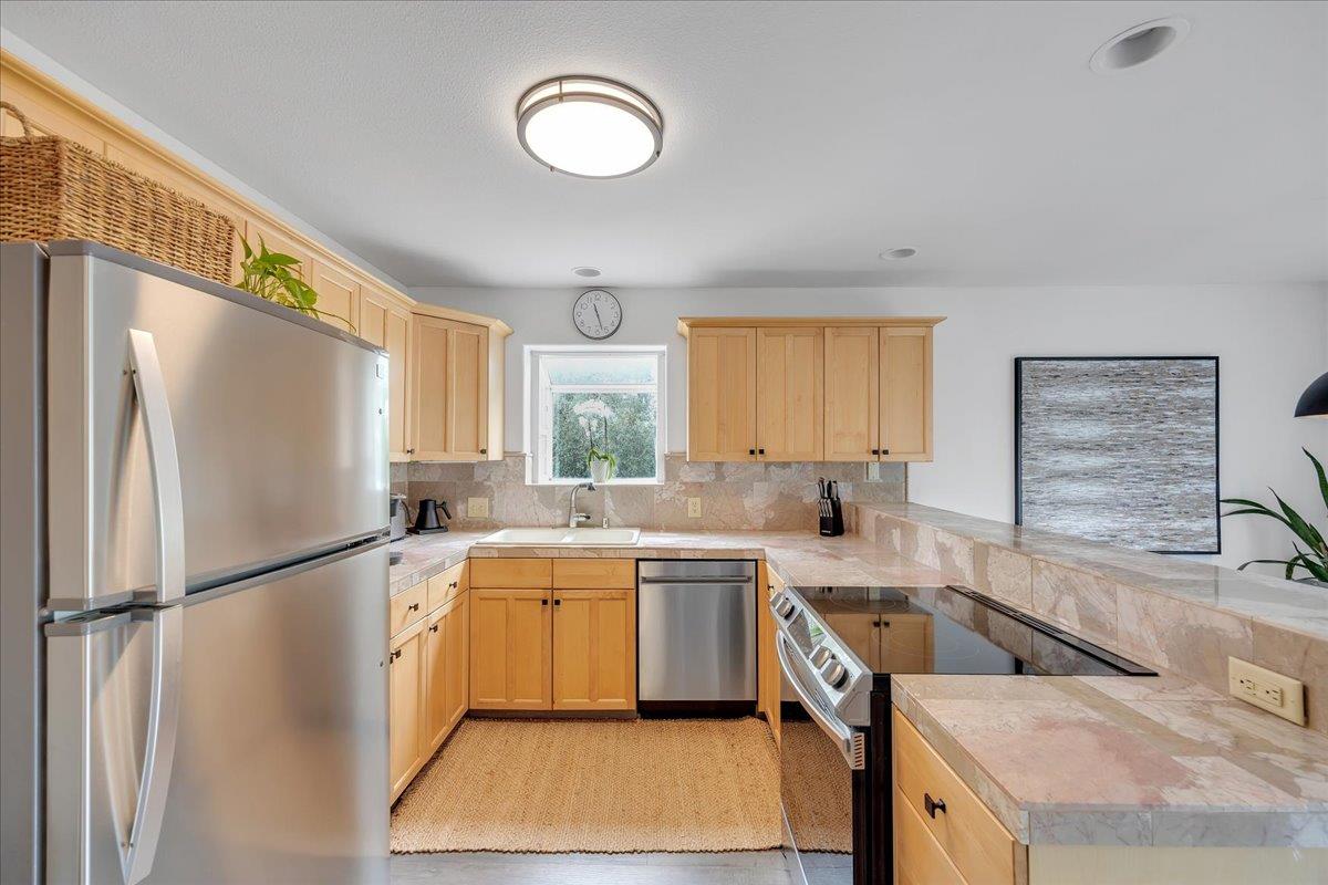 4589 Tomahawk Trail, Copperopolis, CA 95228