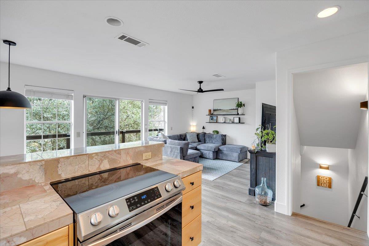 4589 Tomahawk Trail, Copperopolis, CA 95228