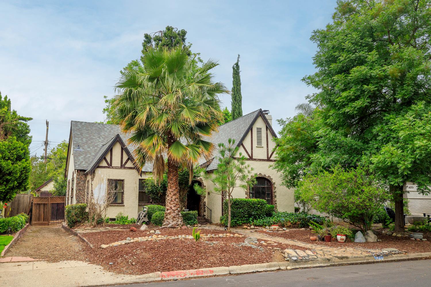 421 Myrtle Ave, Modesto, CA 95350