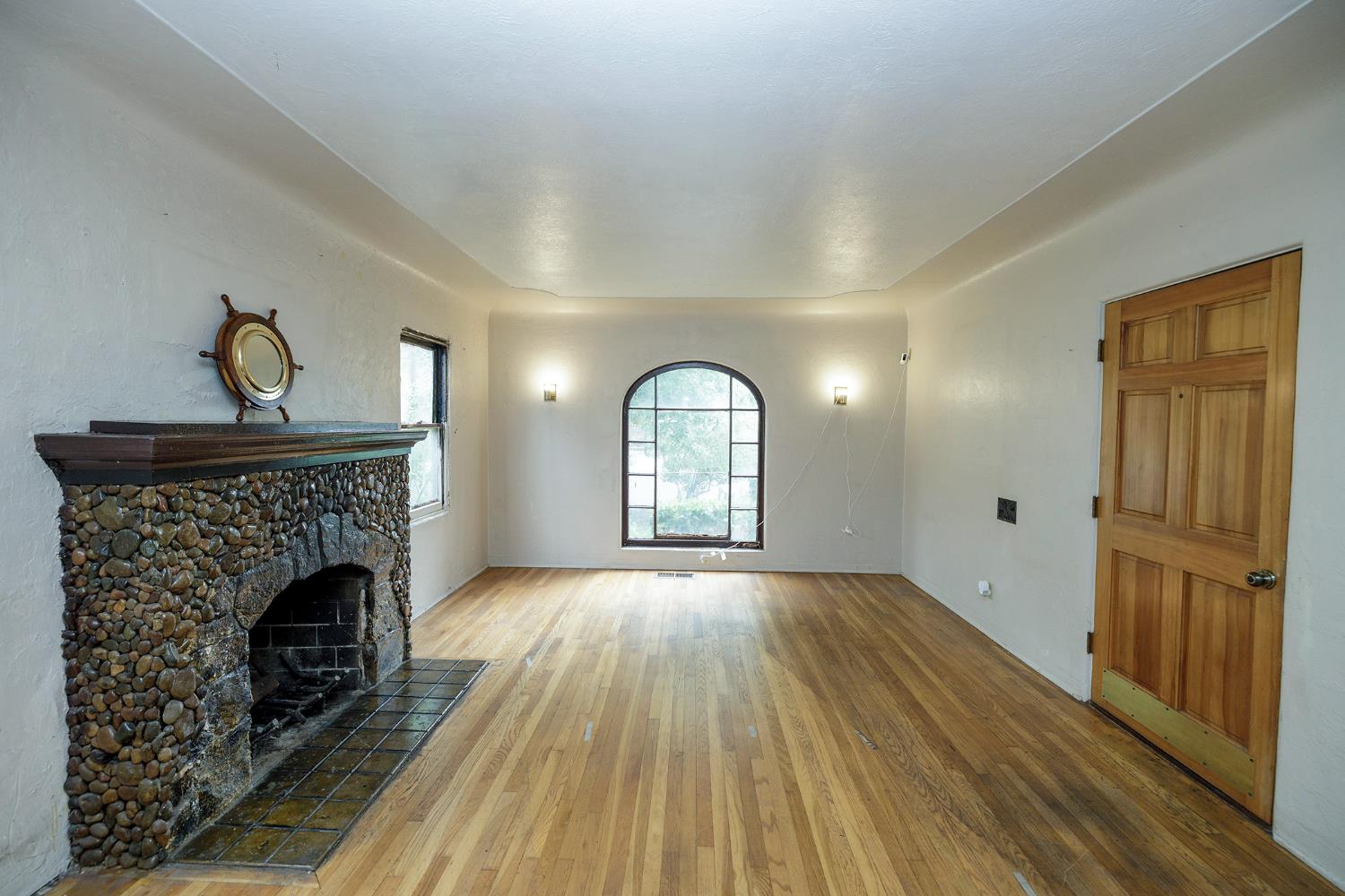 421 Myrtle Ave, Modesto, CA 95350