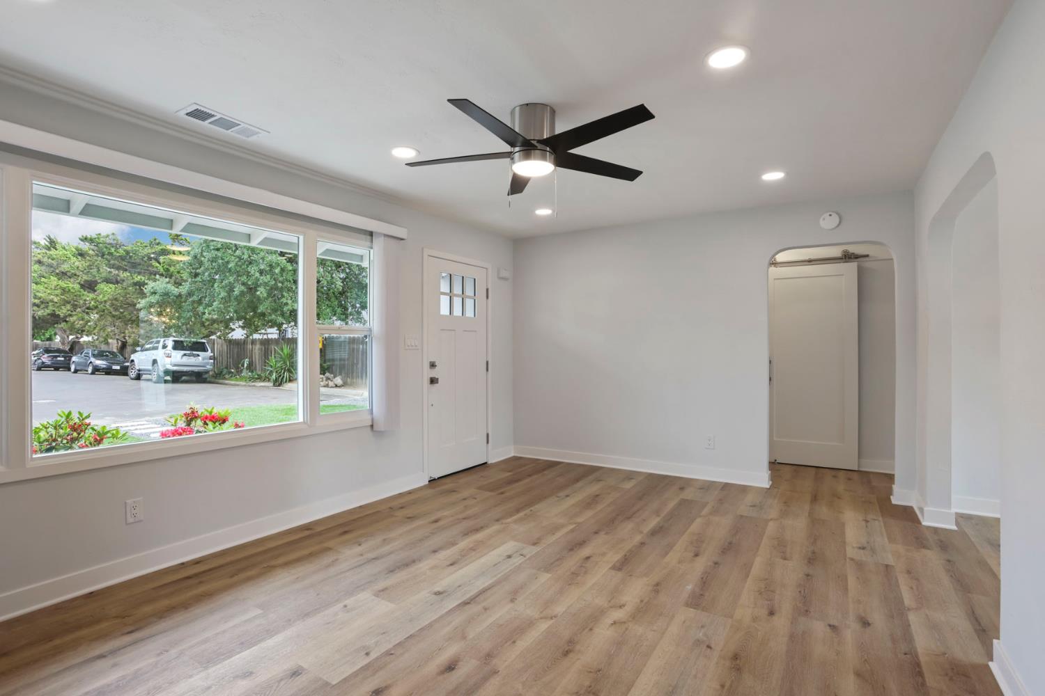 1834 Maria Ct, Modesto, CA 95354