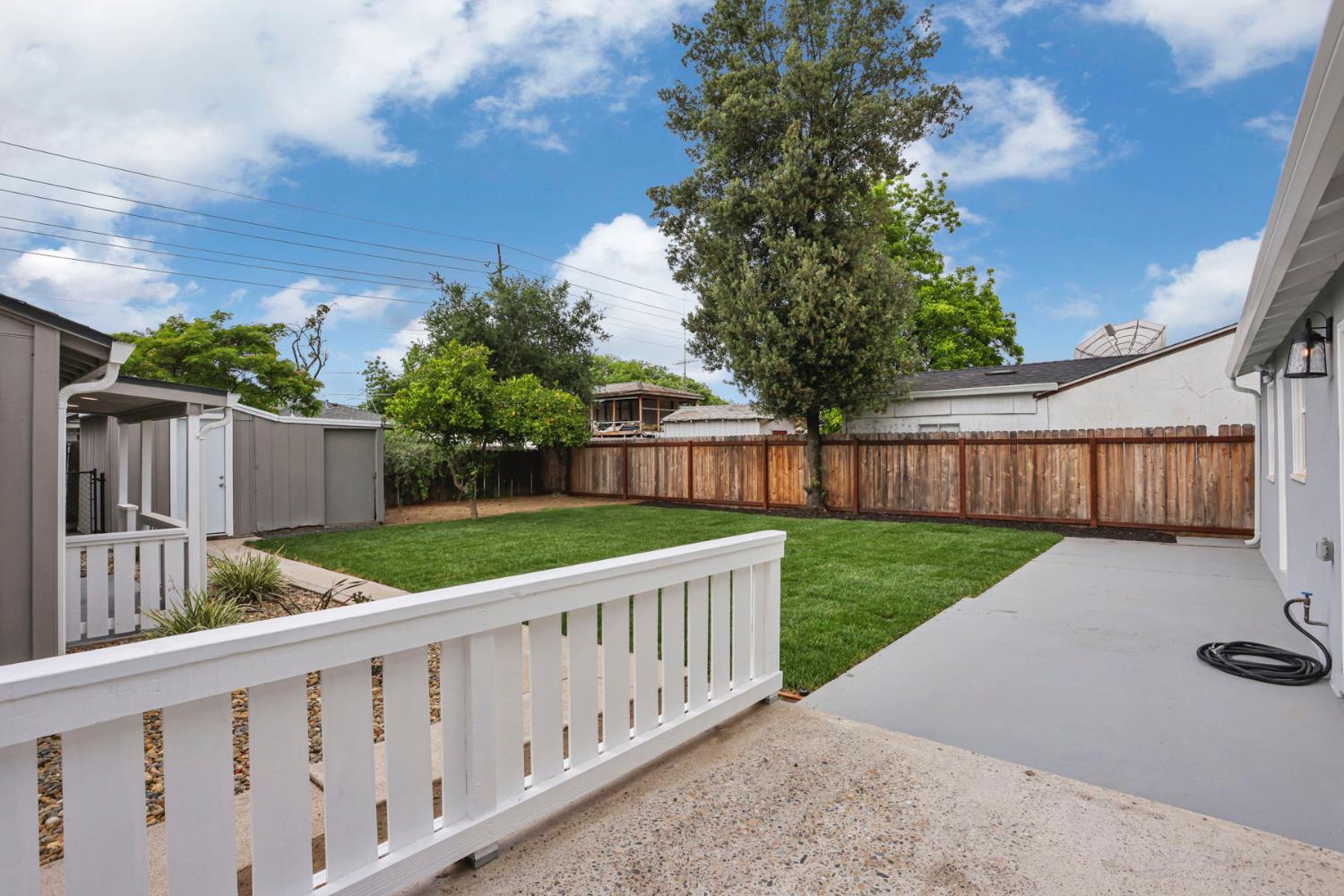 1834 Maria Ct, Modesto, CA 95354