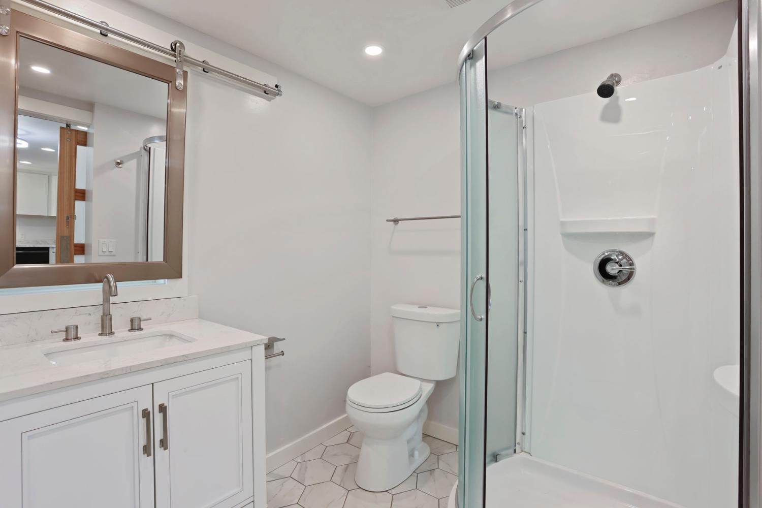 1834 Maria Ct, Modesto, CA 95354