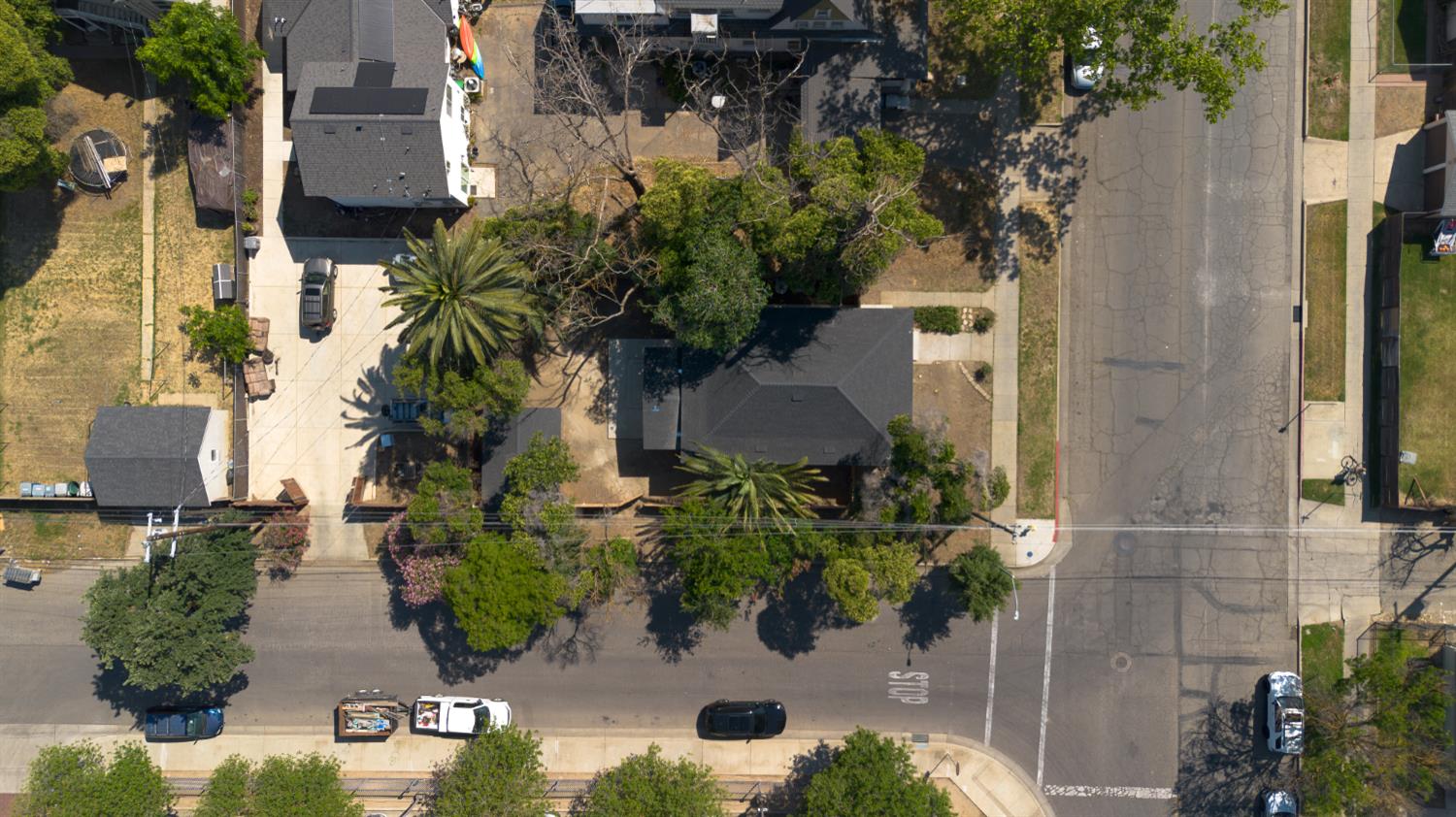 2320 K St, Merced, CA 95340