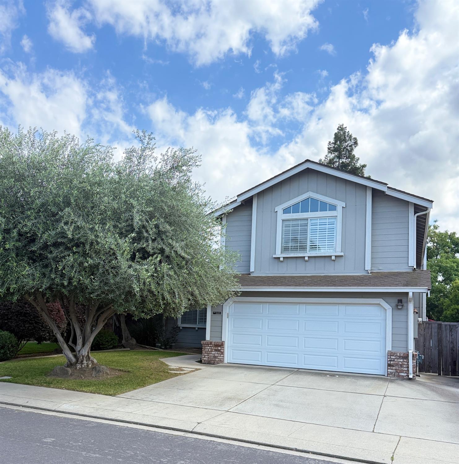2620 Dardanelle Dr, Modesto, CA 95355