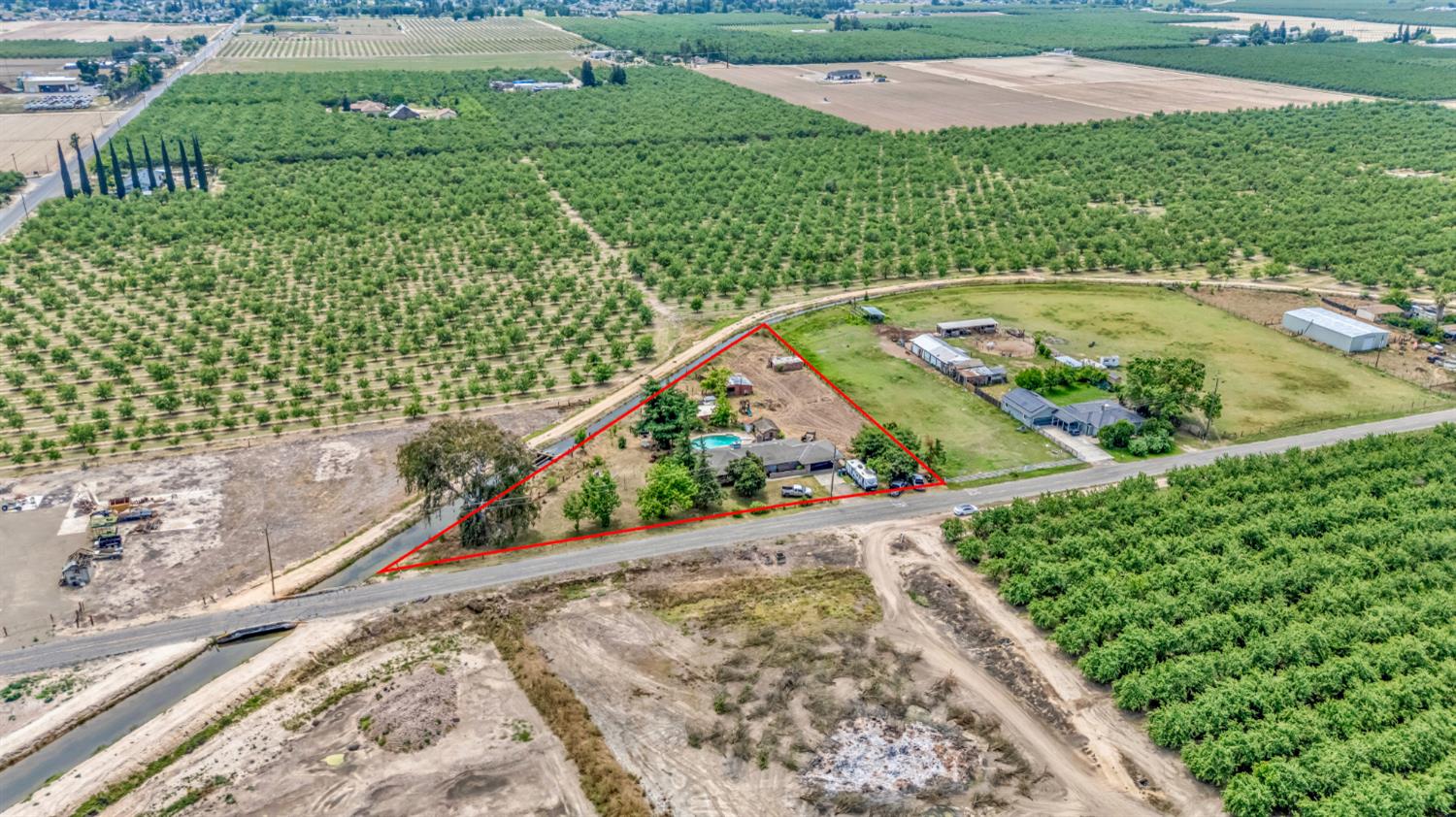 7119 Mercedes Ave, Winton, CA 95388