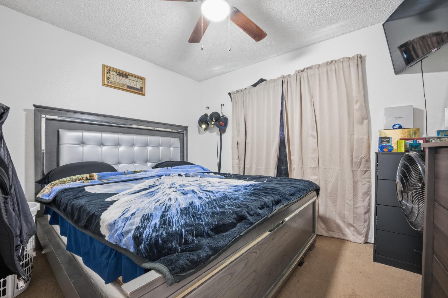 2250 Emerson Ave, Merced, CA 95341