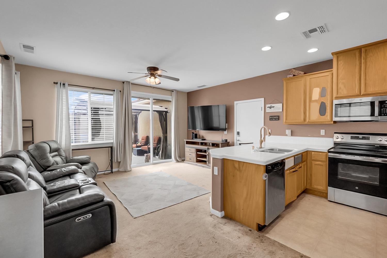 1721 Norwood Heights Ln, Ceres, CA 95307