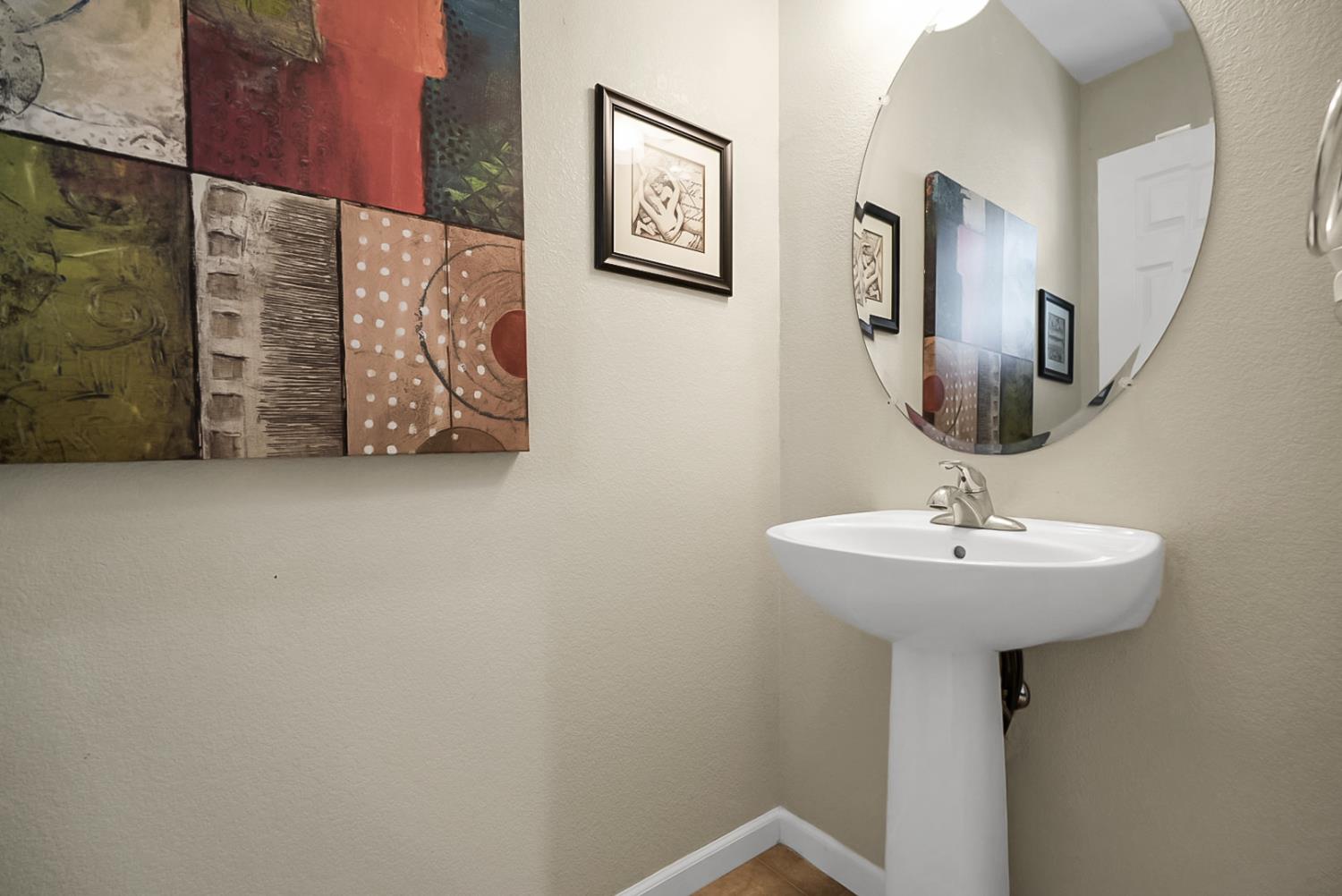 1721 Norwood Heights Ln, Ceres, CA 95307