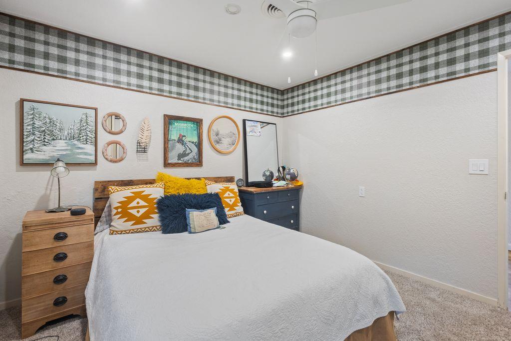 13513 Vineyard Rd, Waterford, CA 95386