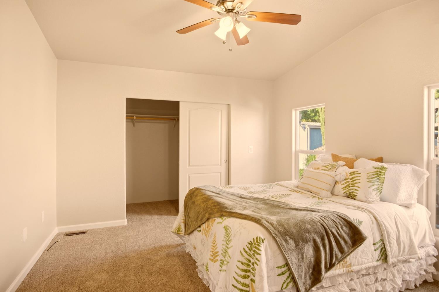 145 Dory Ln, Modesto, CA 95356