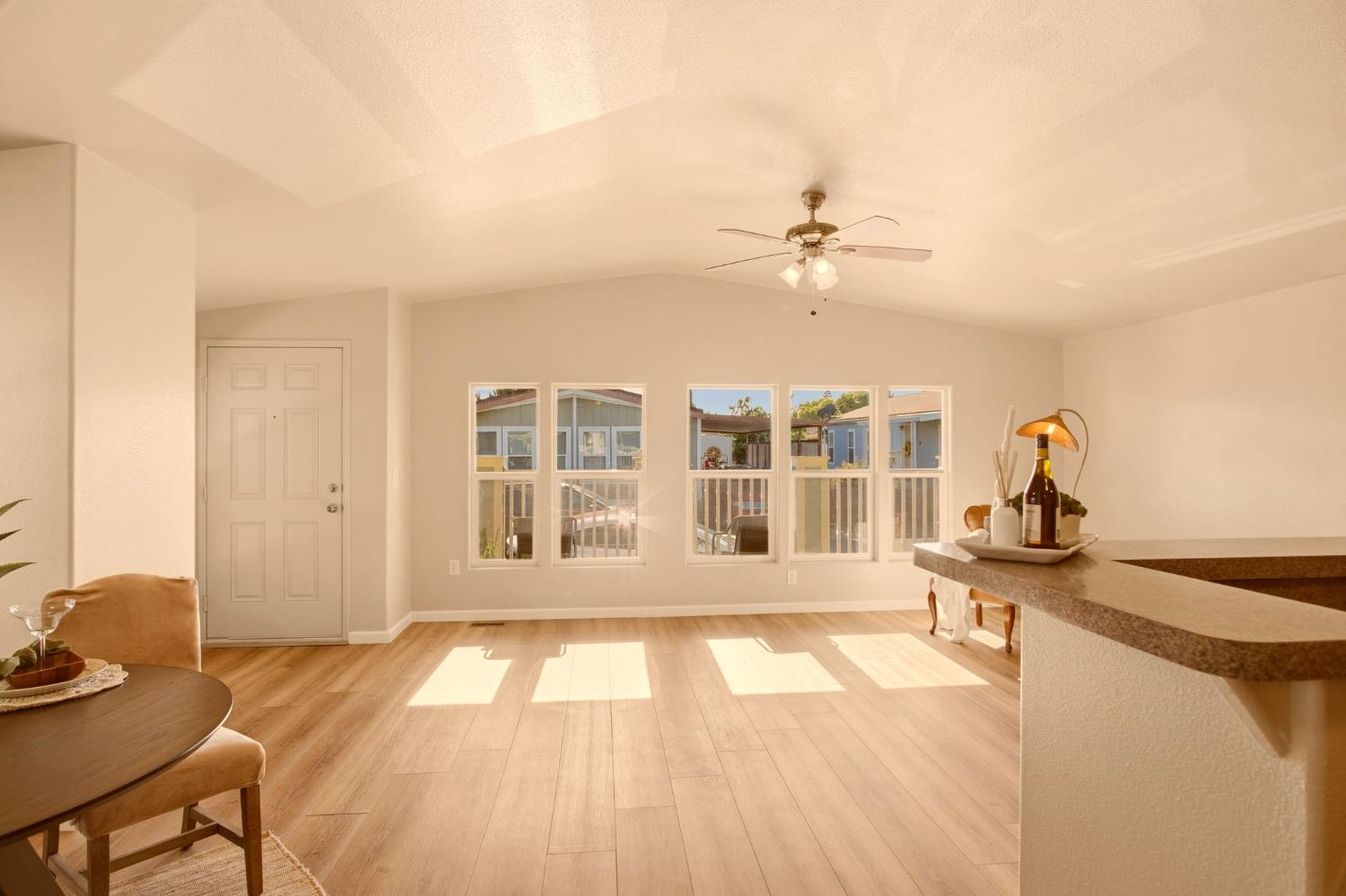 145 Dory Ln, Modesto, CA 95356