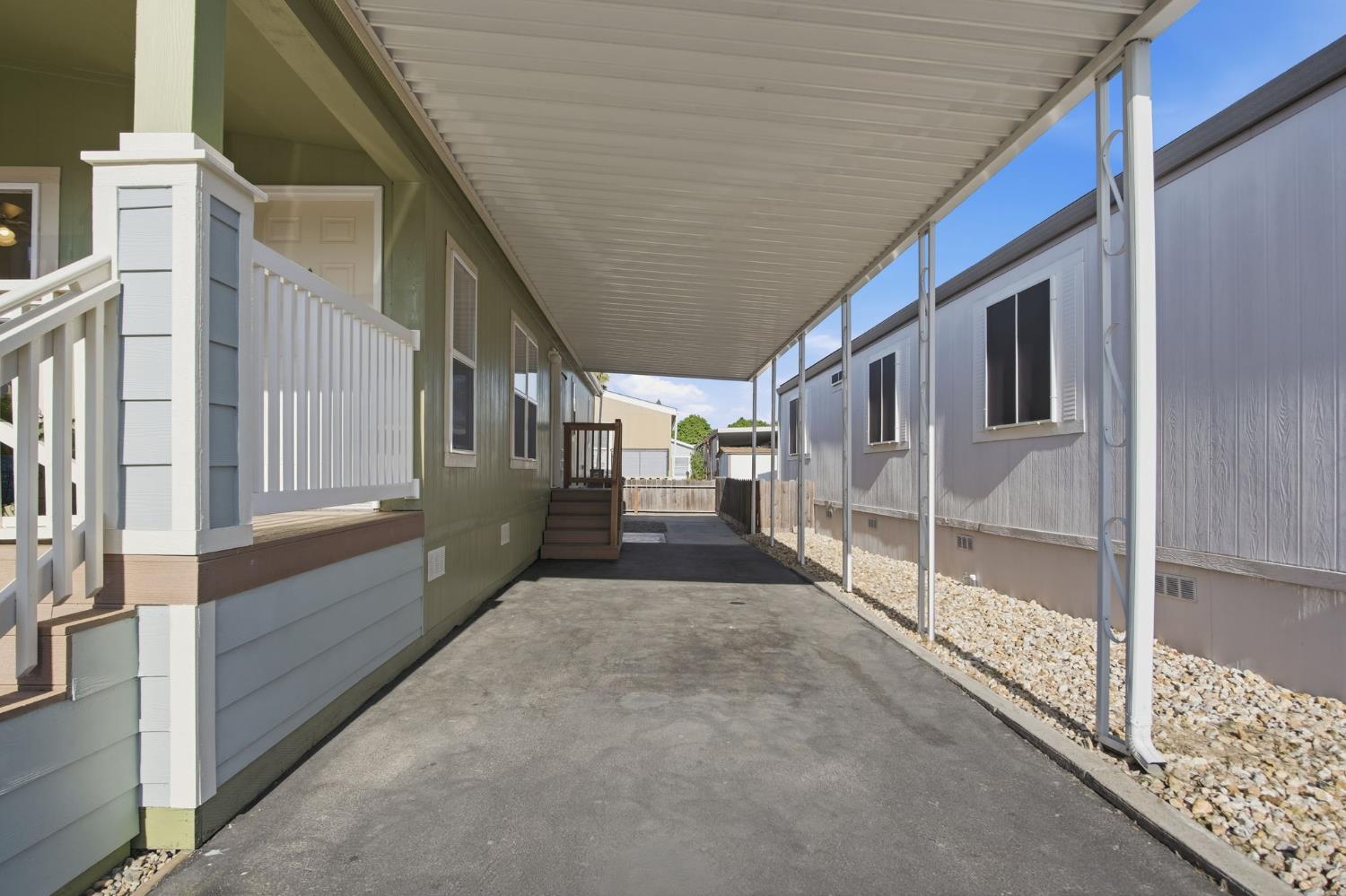 145 Dory Ln, Modesto, CA 95356