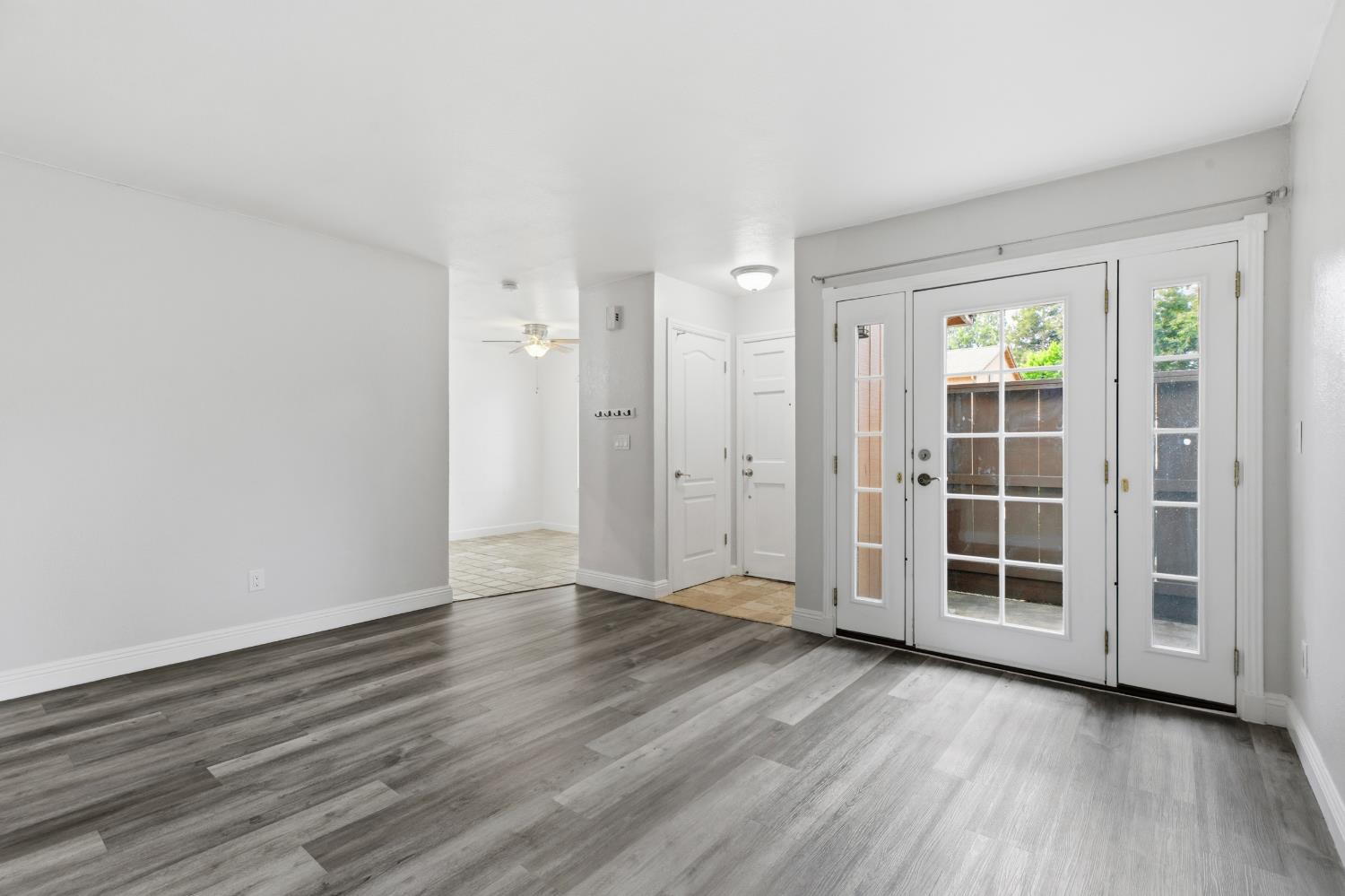 4009 Elmo Loop #A, Modesto, CA 95356