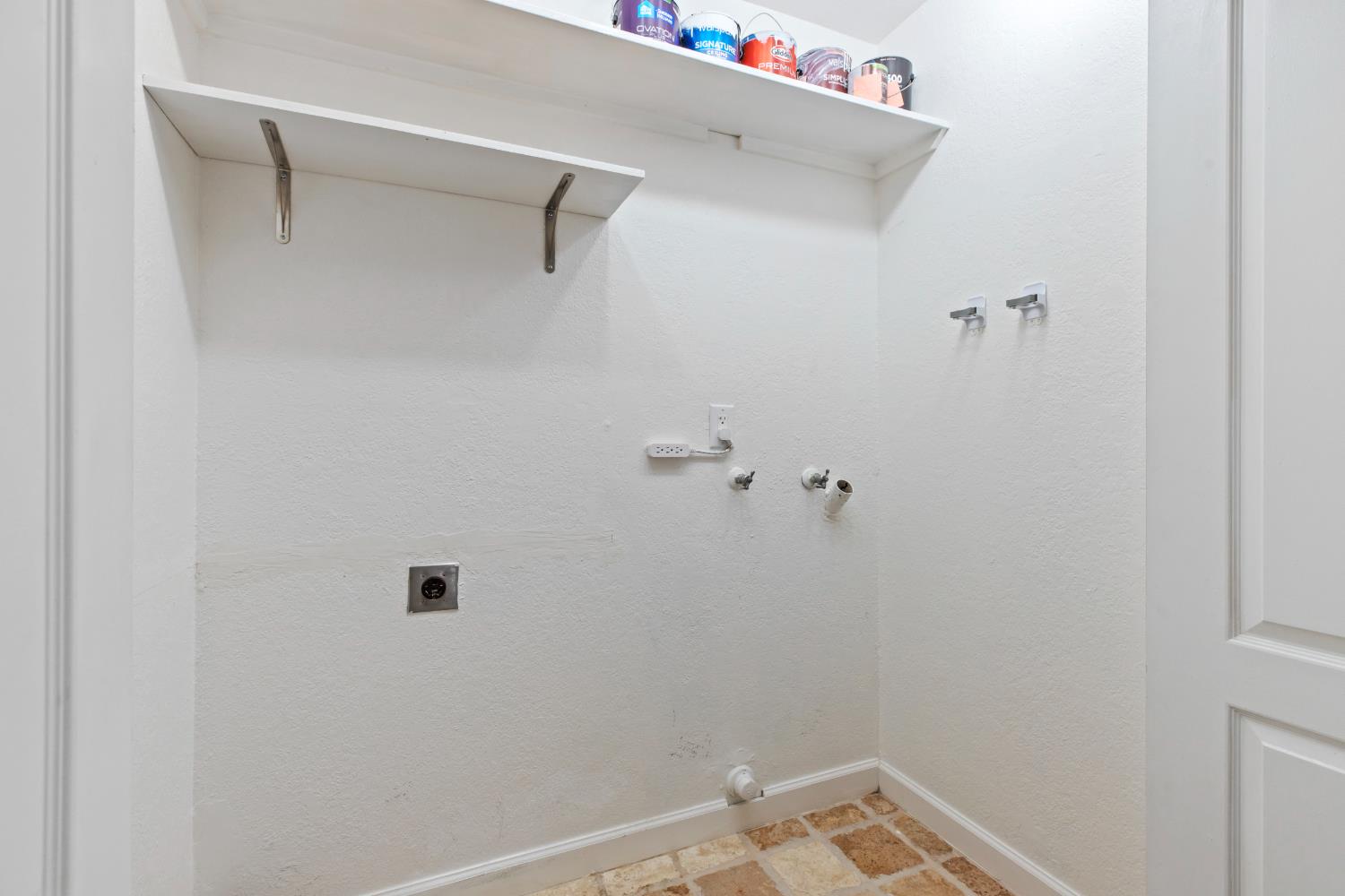 4009 Elmo Loop #A, Modesto, CA 95356