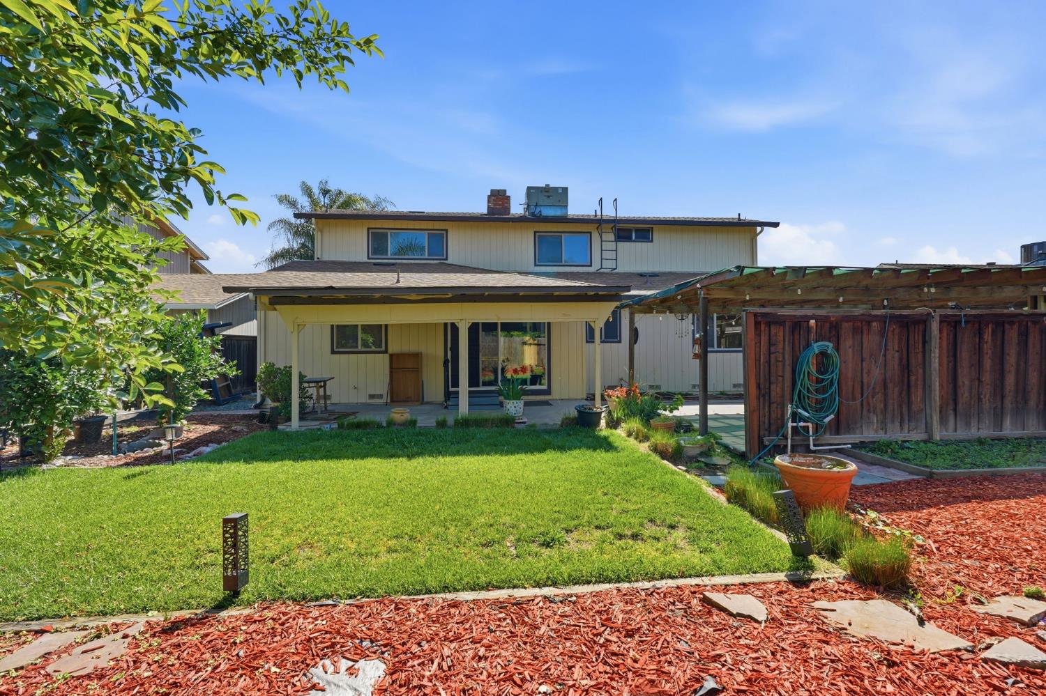 625 Bounty Pl, Manteca, CA 95337