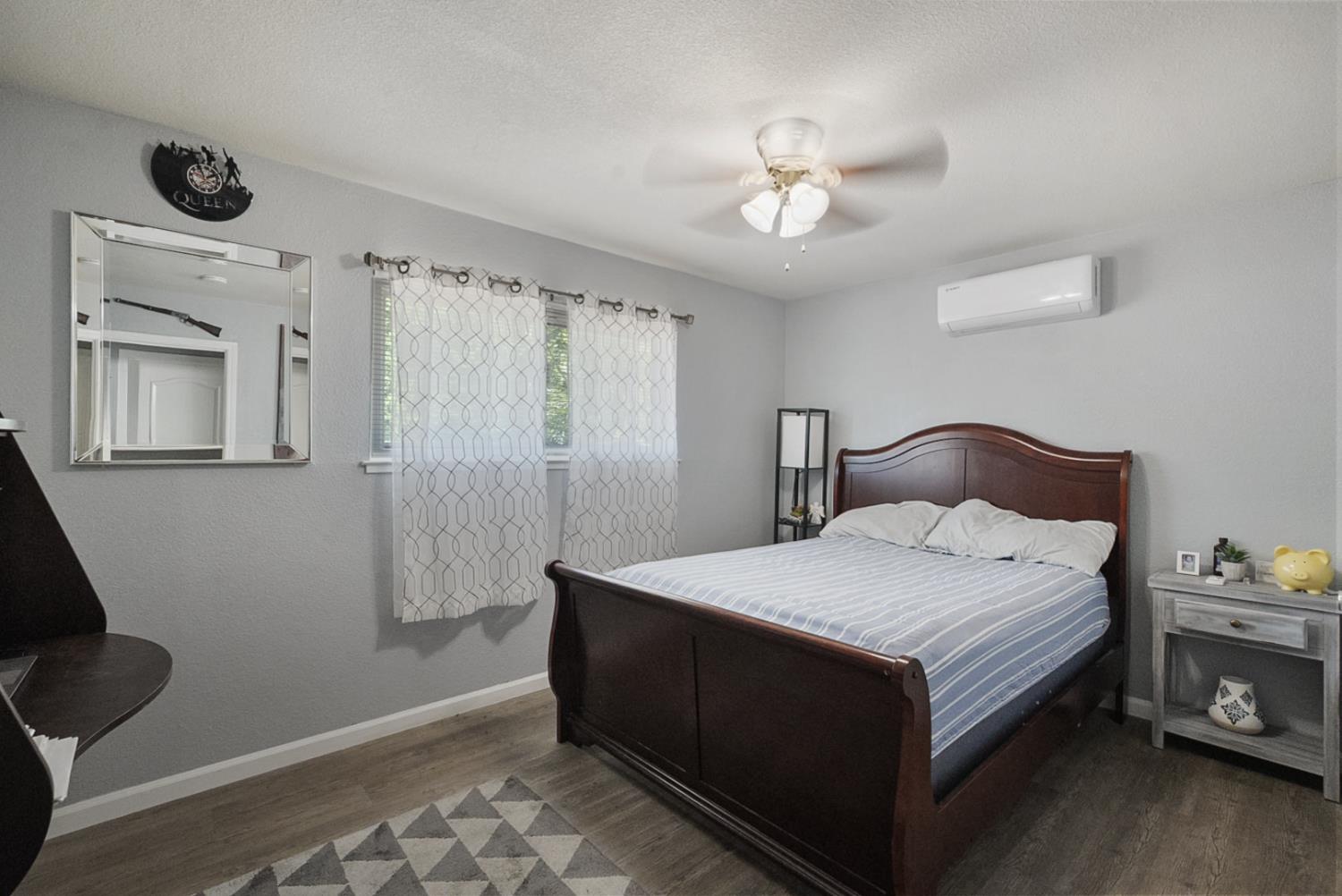 301 S Emerald Ave, Modesto, CA 95351