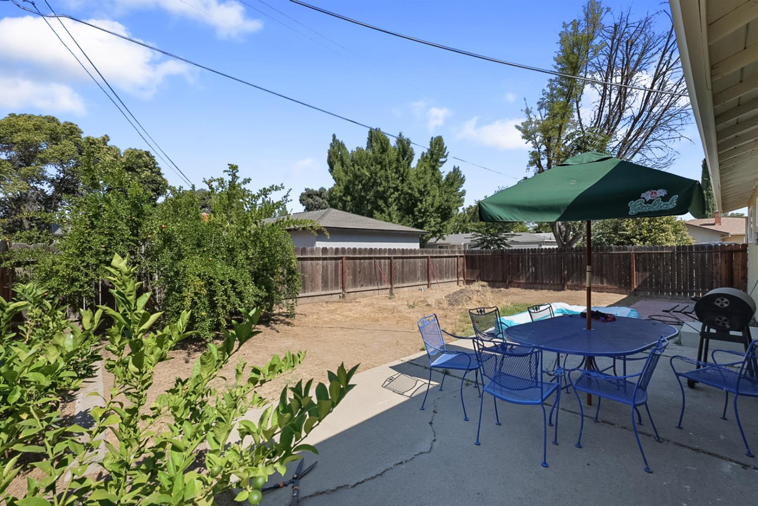 301 S Emerald Ave, Modesto, CA 95351