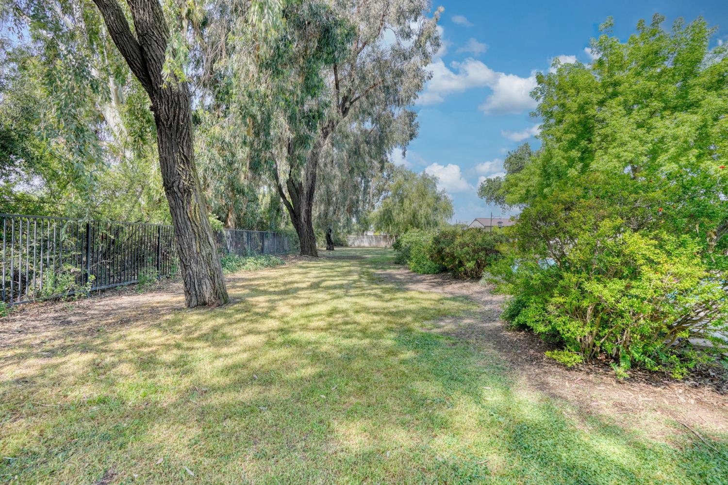 2312 Mable Ave, Modesto, CA 95357