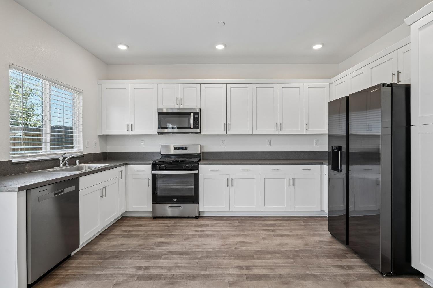 123 Traverso St, Manteca, CA 95336