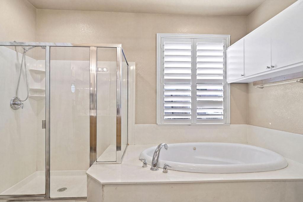 2749 Doubloon St, Riverbank, CA 95367
