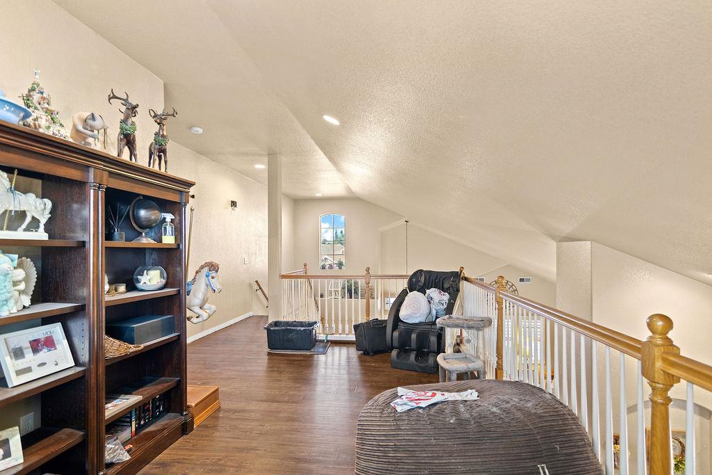 2749 Doubloon St, Riverbank, CA 95367