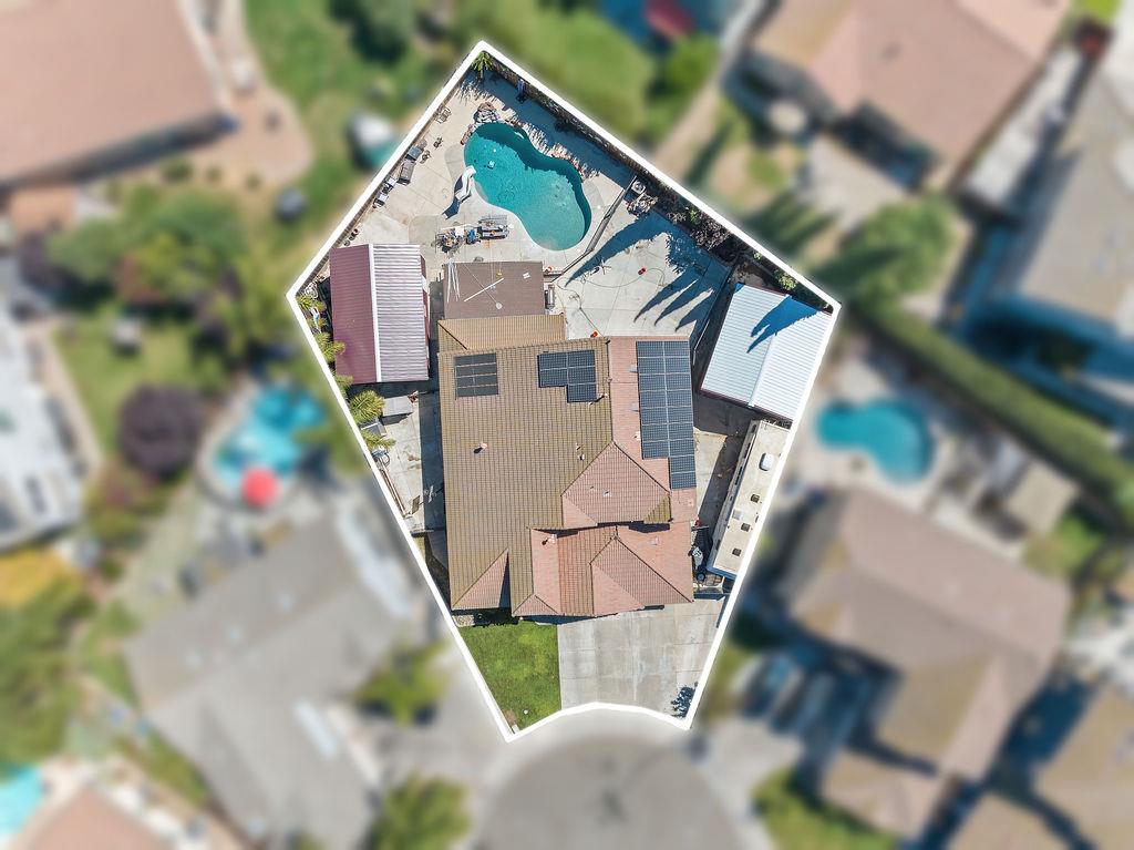 2749 Doubloon St, Riverbank, CA 95367