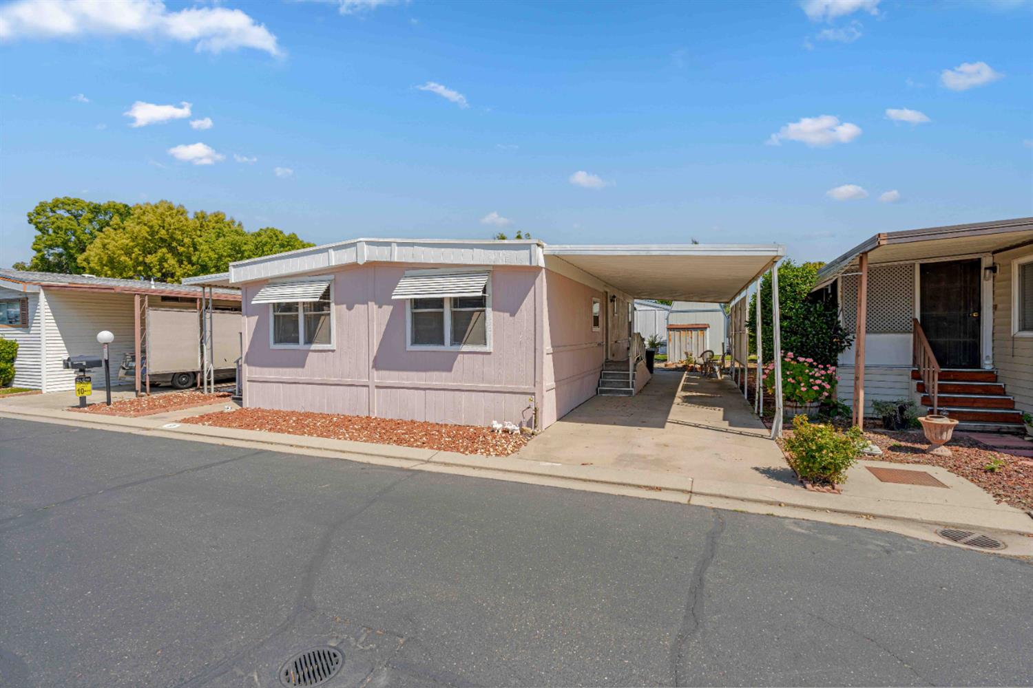 1200 S Carpenter Rd #38, Modesto, CA 95351