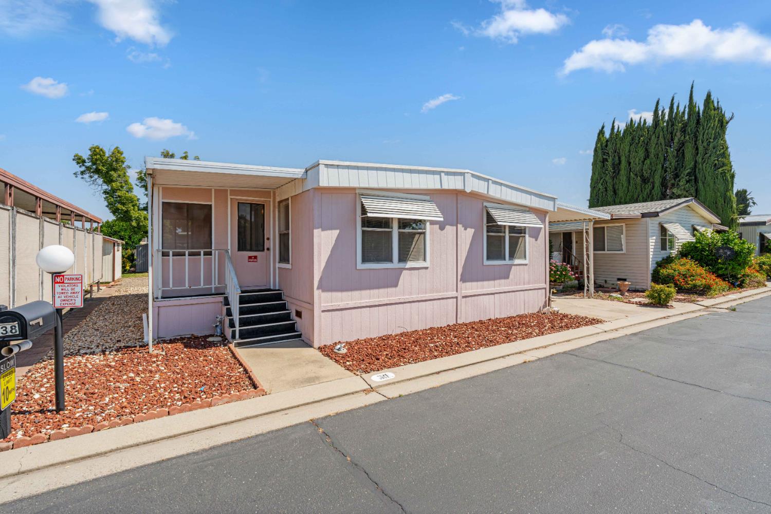 1200 S Carpenter Rd #38, Modesto, CA 95351