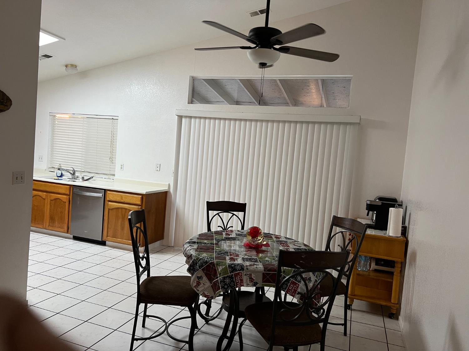 9873 Ferrel Ct, Delhi, CA 95315