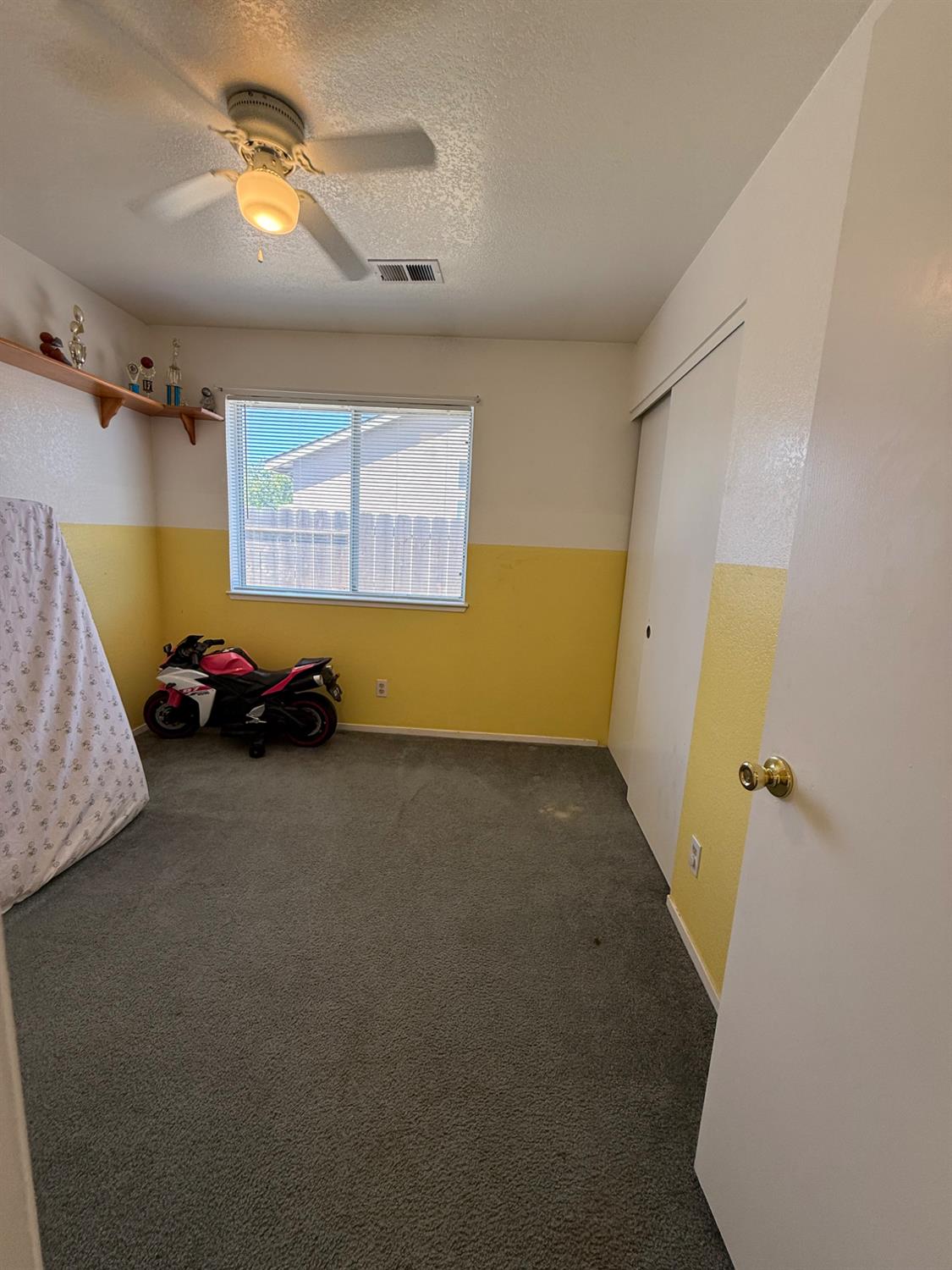 9873 Ferrel Ct, Delhi, CA 95315