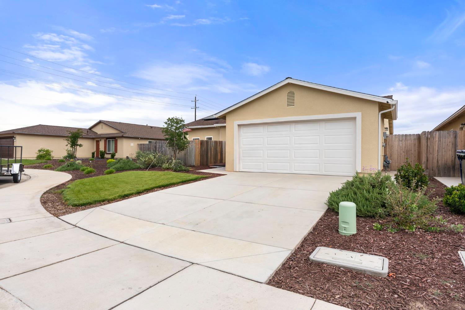 785 Dean Ct, Merced, CA 95341
